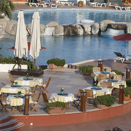 Üdülőközpont Marti Deluxe 5*